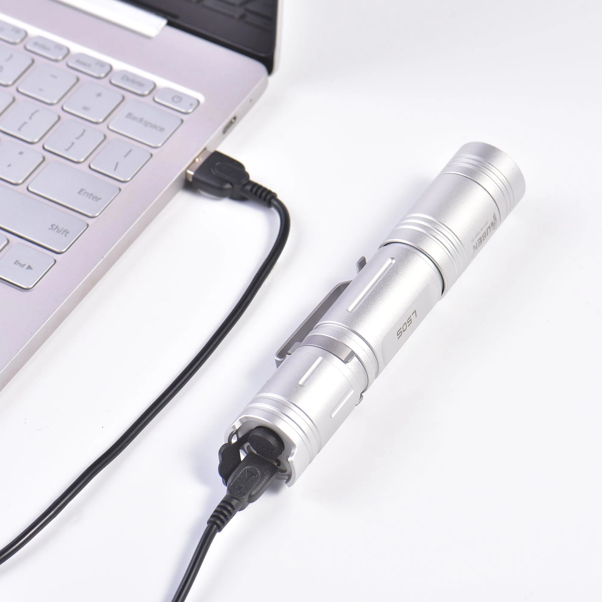 Wuben L50 EDC Rechargeable 18650 Tactical LED Flashlight - Image 16