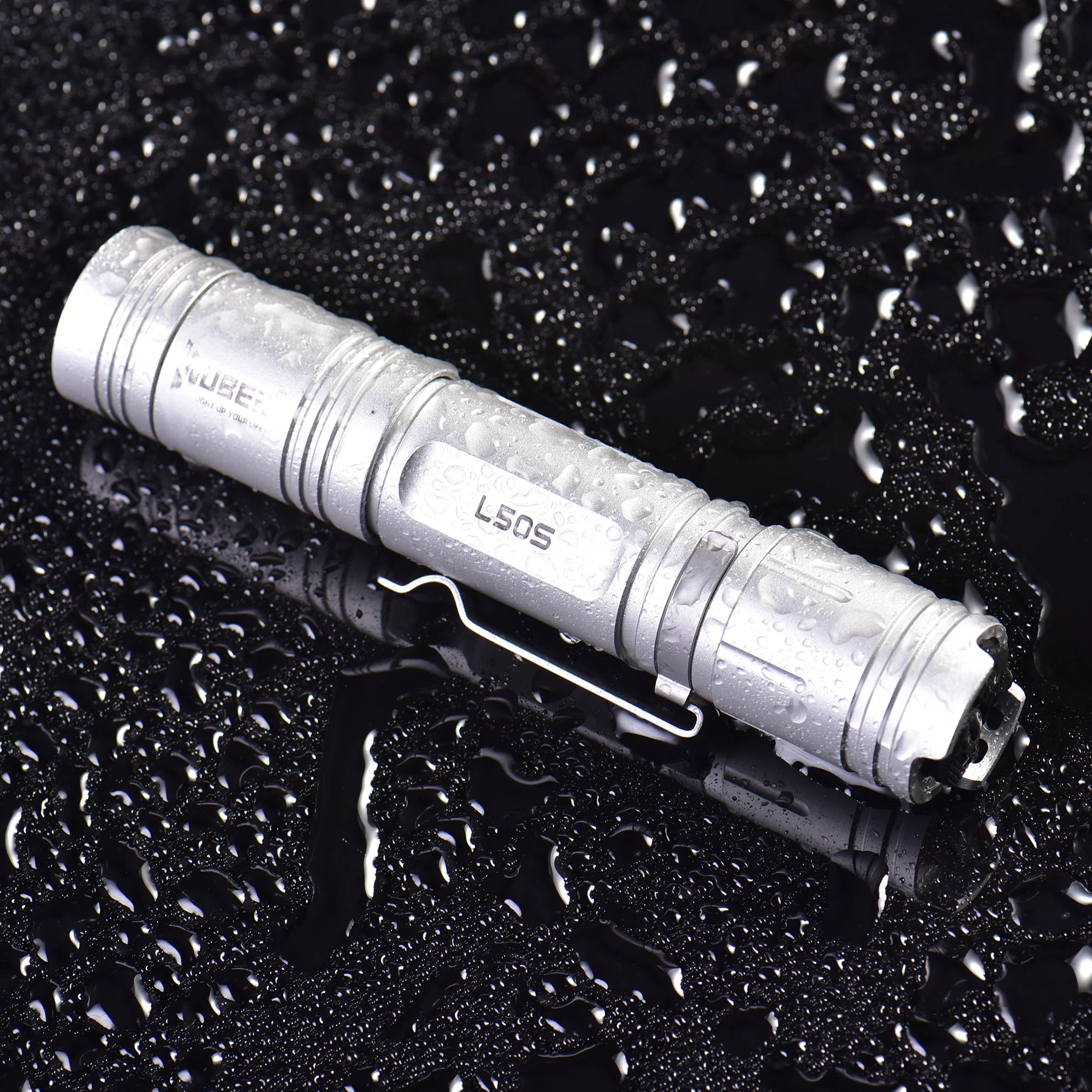 Wuben L50 EDC Rechargeable 18650 Tactical LED Flashlight - Image 18